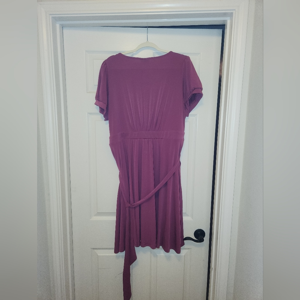 NWT Torrid Size 2 MINI STUDIO KNIT SURPLICE DRESS - Picture 8 of 9